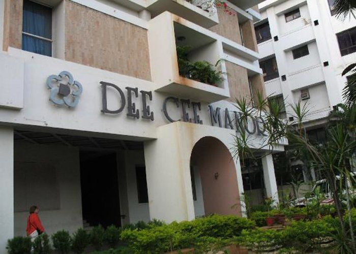 Hotel Dee Cee Manor Ченай Екстериор снимка