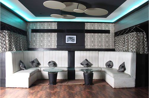 Hotel Dee Cee Manor Ченай Екстериор снимка